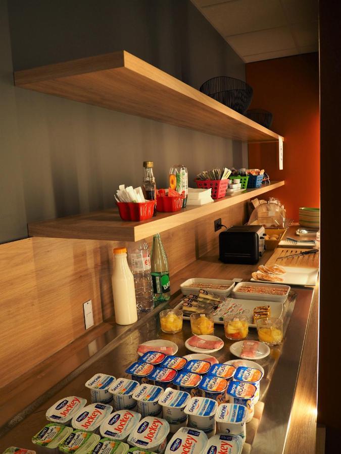 Отель Ibis Styles Le Mans Gare Sud Экстерьер фото