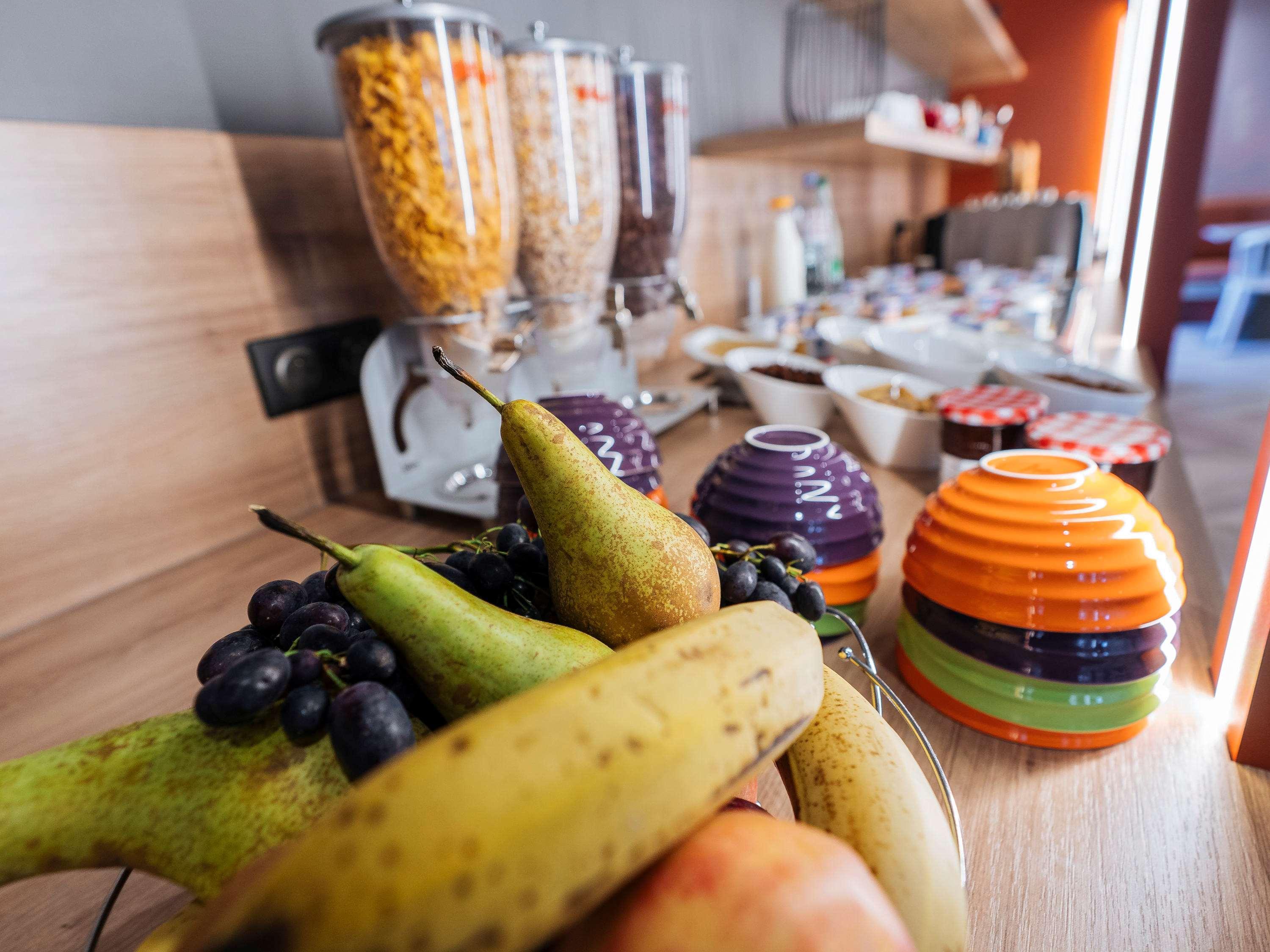 Отель Ibis Styles Le Mans Gare Sud Экстерьер фото