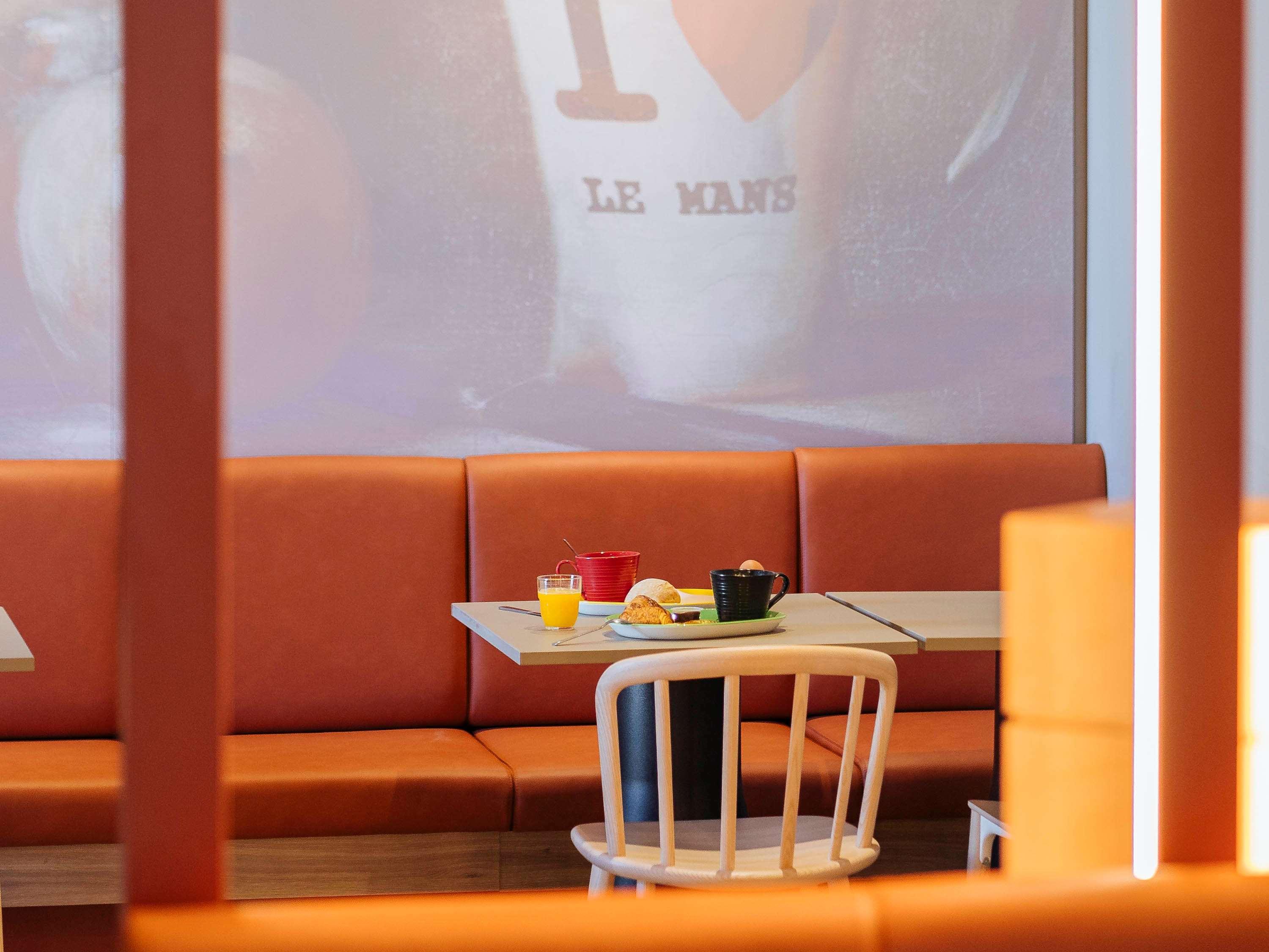 Отель Ibis Styles Le Mans Gare Sud Экстерьер фото