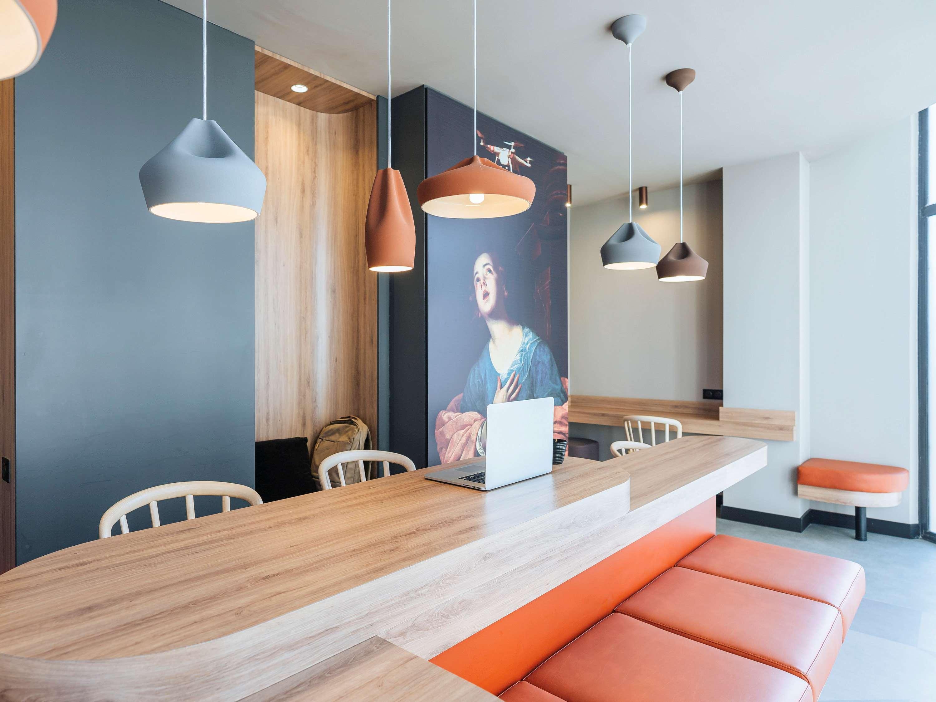 Отель Ibis Styles Le Mans Gare Sud Экстерьер фото